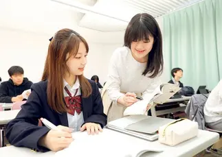  教職員が親身に一人ひとりの勉強も心もサポート！